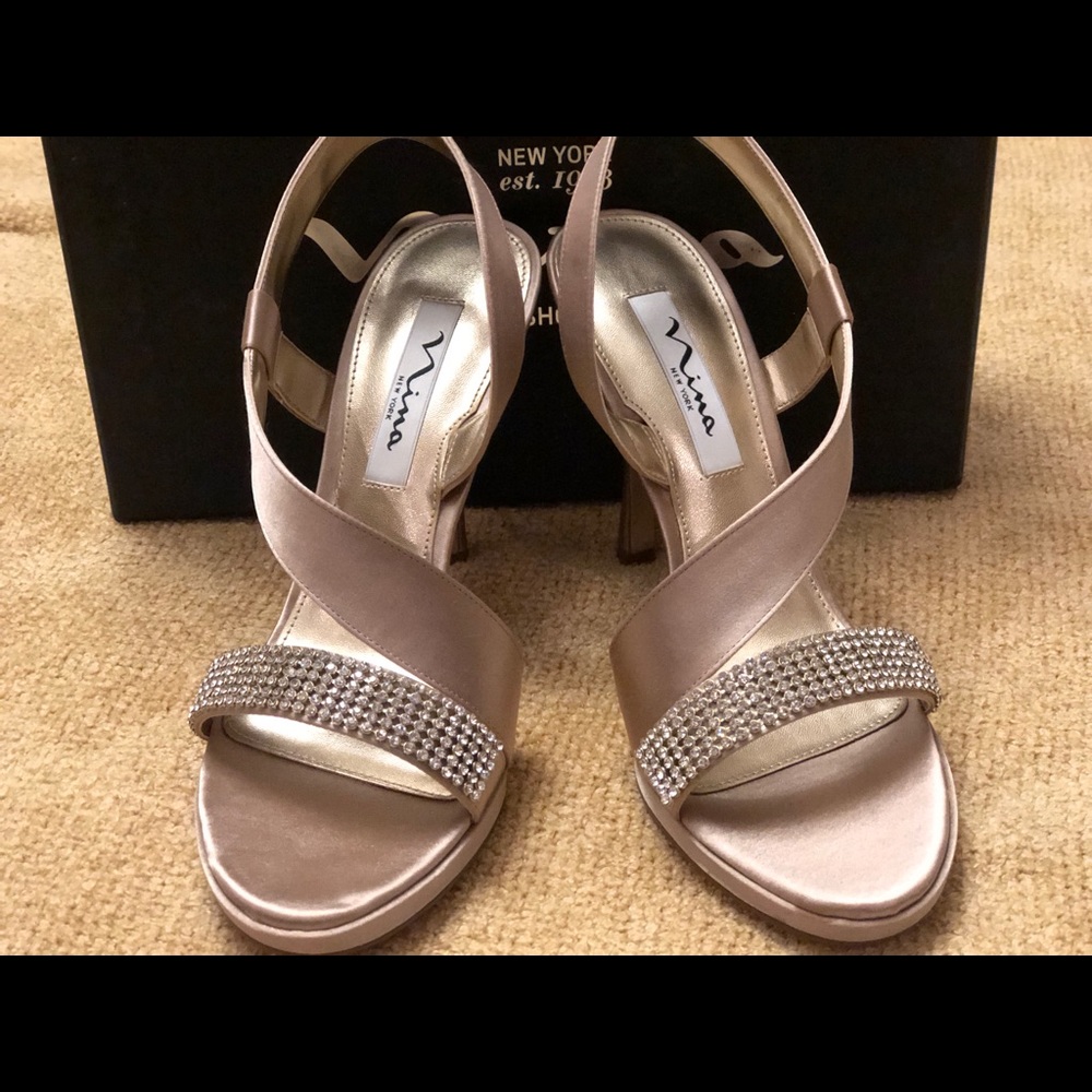 NINA Gloria Champagne Evening Shoe NEW